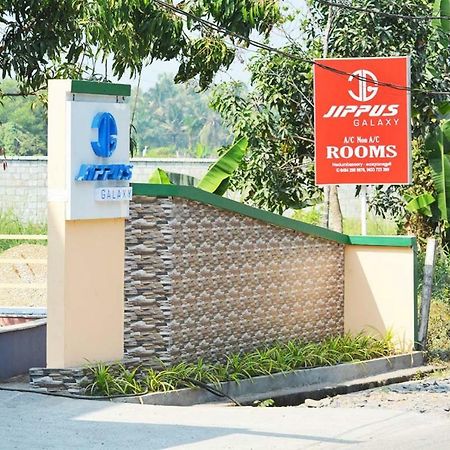 Jippus Galaxy Budget Air Port Hotel Kochi Kültér fotó